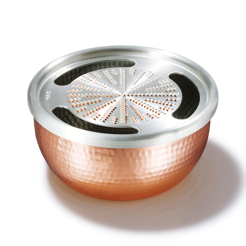 純銅おろし器｜瑞々しい大根おろしが素早くできる | サライ.jp｜小学館