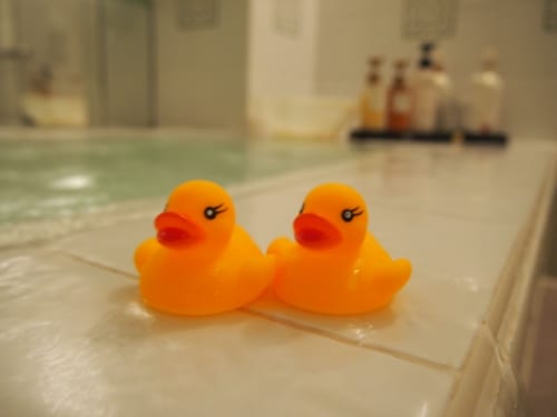 最近、夫婦でお風呂に入っていますか？ 「夫婦入浴」の実態を大調査！