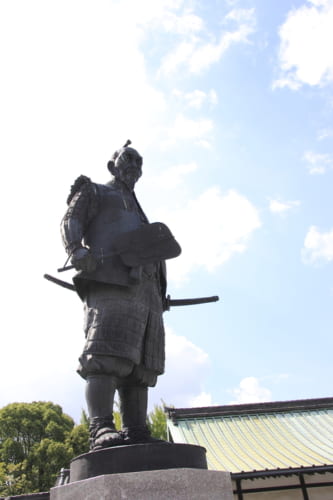 長崎の要塞化に危機感を抱いた豊臣秀吉（豊国神社の銅像）