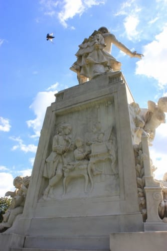 モーツァルト像