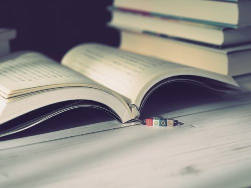 「熟読玩味」の意味、由来とは? 言葉をじっくり味わう生き方【座右の銘にしたい言葉】 | サライ.jp|小学館の雑誌『サライ』公式サイト