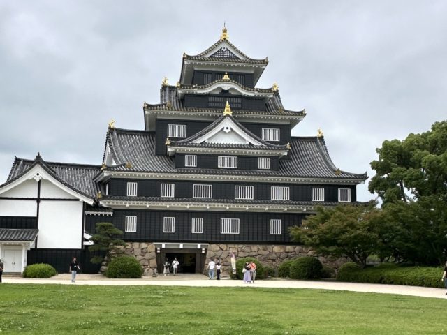 現在の岡山城